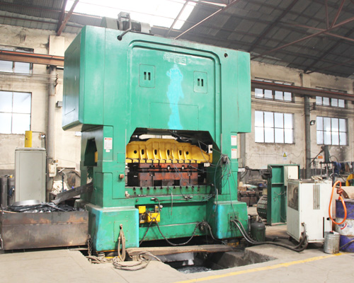 Forming Machine